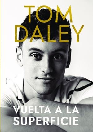 VUELTA A LA SUPERFICIE | 9788412885897 | DALEY, TOM