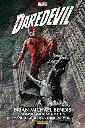 MARVEL OMNIBUS DAREDEVIL DE BRIAN MICHAEL BENDIS Y ALEX MALEEV 1 | 9788418814945 | VARIOS AUTORES