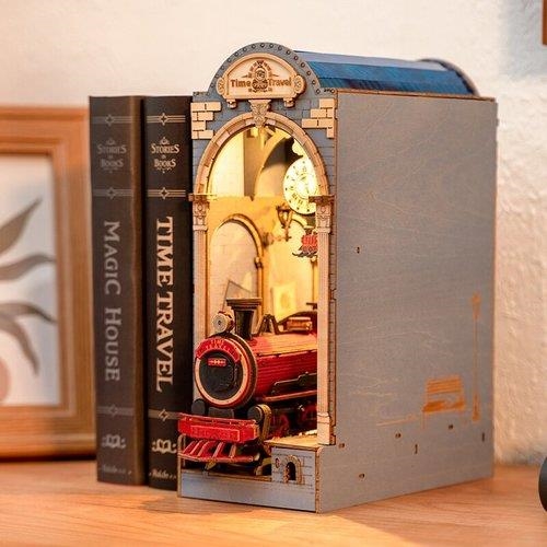 MAQUETA SUJETALIBROS ORIENT EXPRESS | 6946785117721